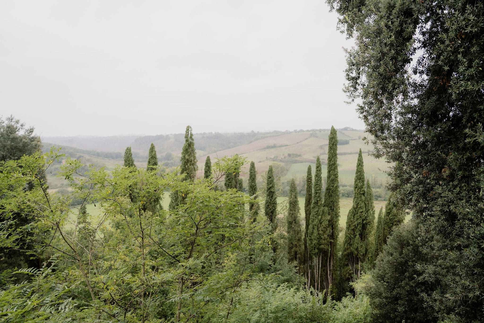 Borgo Laticastelli and its Tuscan surroundings